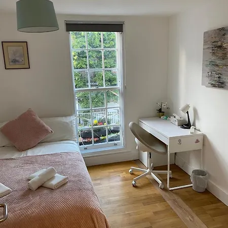 Lovely Private Rooms In Euston, Central London